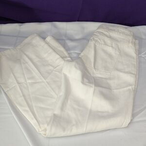 CAbi Cream Denim Jeans NWOT